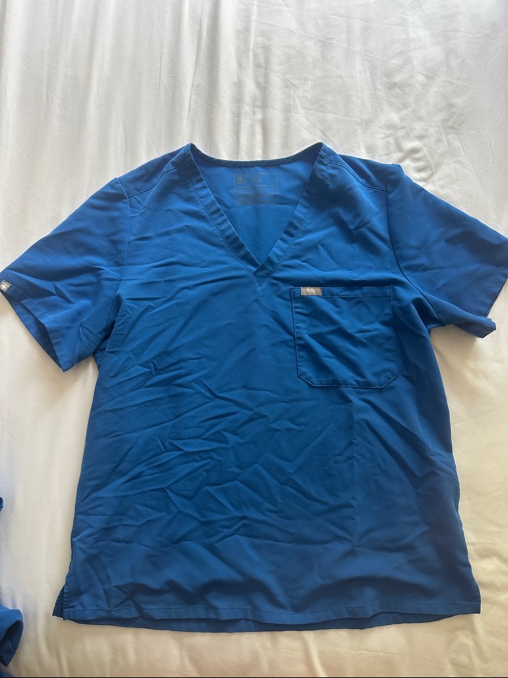 FIGS Women's Short-Sleeve V-Neck Scrub Top in Royal Blue